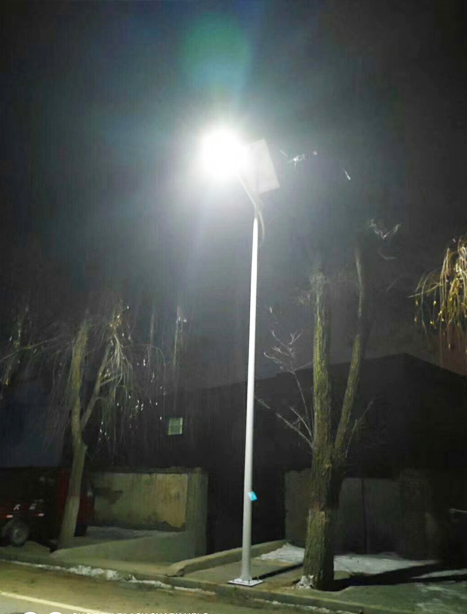 积石山县长城区太阳能路灯项目