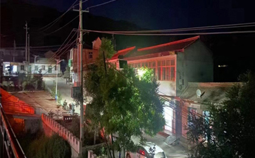 长城区太阳能路灯在暴雪天气下的应对策略 长城区太阳能路灯在暴雪天气下的应对策略